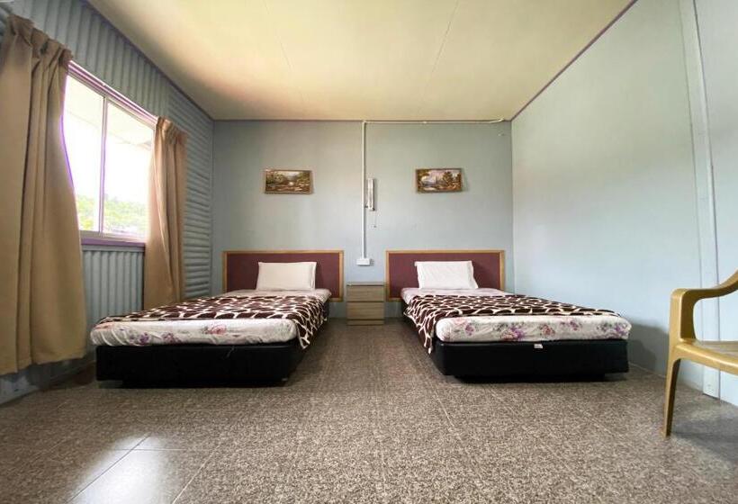 酒店 Oyo 90284 Kampung Stay Kilimu