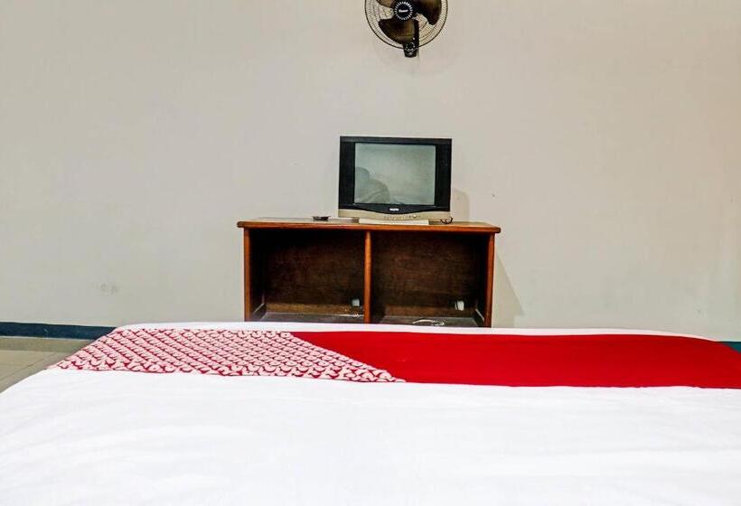 فندق Oyo 90483 Homestay Permata