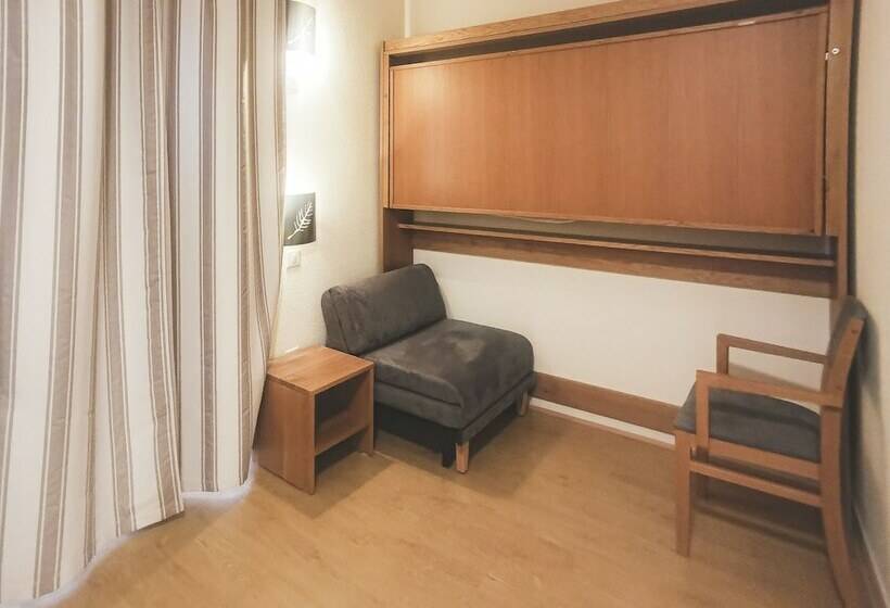 Курорт Hôtel Spa Le Forez