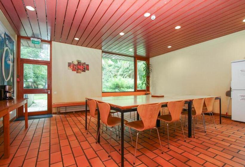 הוסטל Auberge De Jeunesse Du Moulin Blanc