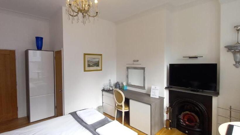 민박 Grosvenor House   Onsite Free Parking