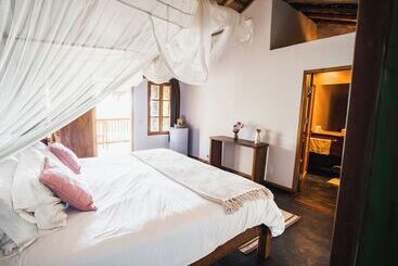 تختخواب و صبحانه Villa Del Sol