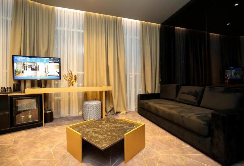 בית מלון כפרי The Central View Boutique