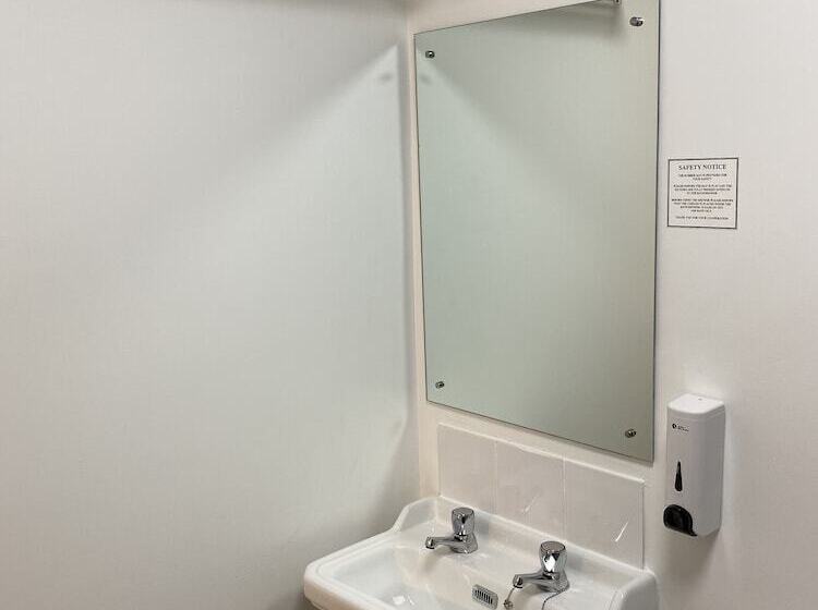 ホテル The Grand Harbour