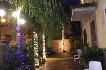 هتل Villa Scotillo Boutique