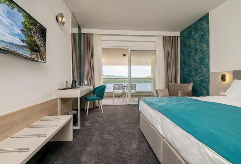 Marea Hotel & Spa