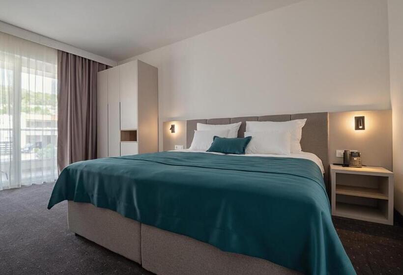 Marea Hotel & Spa