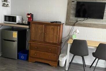 Motel Valois Yl Inc