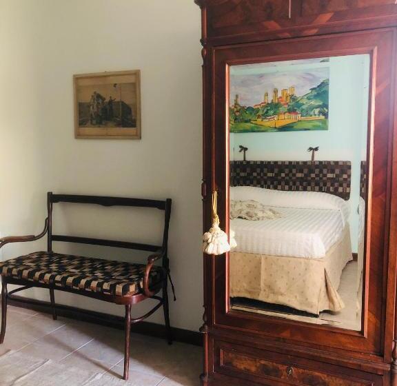 هاستل Tavern Di Arqua