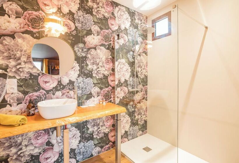 مبيت وإفطار Chambres D Hôtes   Domaine De Cristia