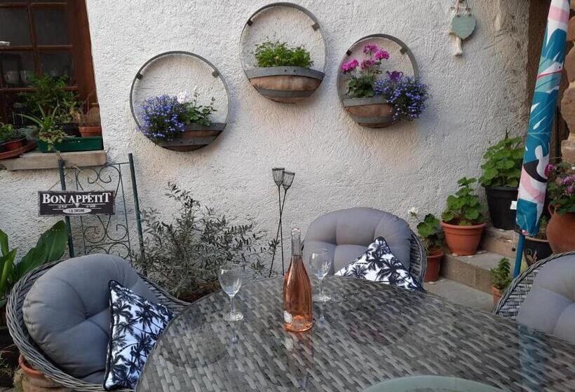 ベッドアンドブレックファースト Maison Du Coquelicot