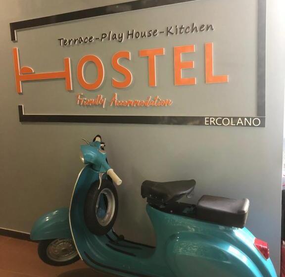 H Hostel Friendly Accommodation