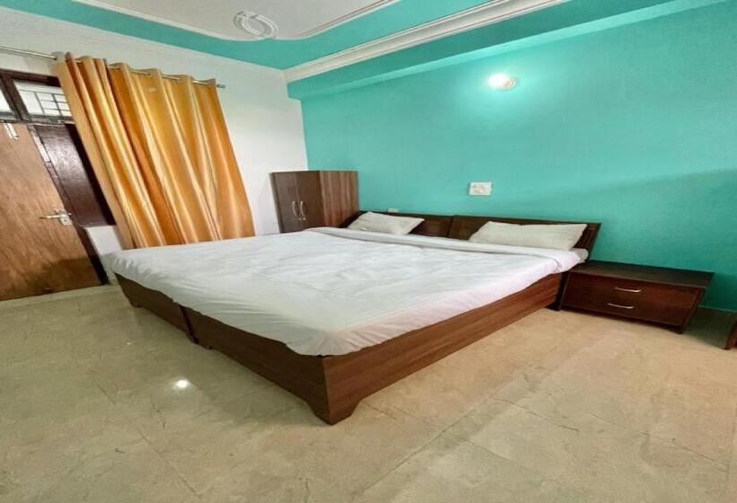 Otel Capital O Kanha Guest House