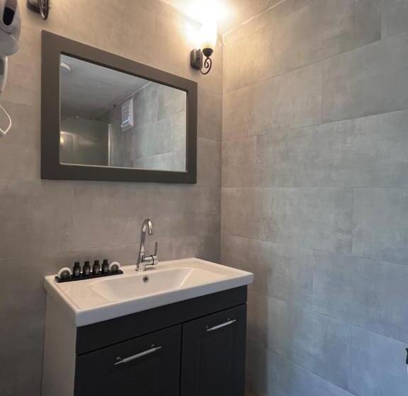 Otel Beyaz İnci