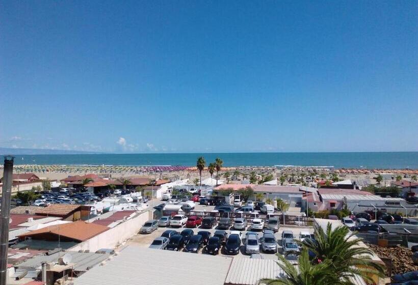 پانسیون Casa Per Ferie Aurora