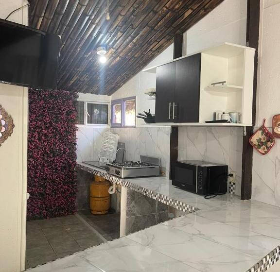 پانسیون La Casa De Naty By Ecuapolsky