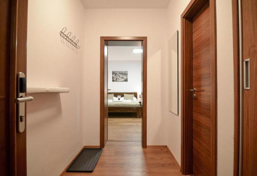 پانسیون Residence Malva