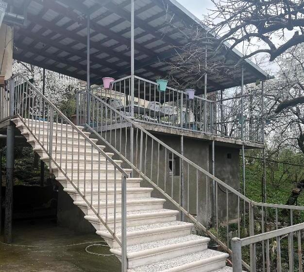 پانسیون Tskaltubo Terrace