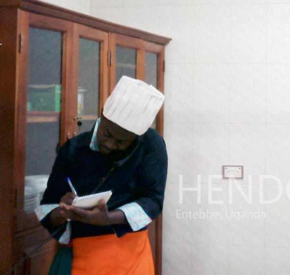 هتل Hendo