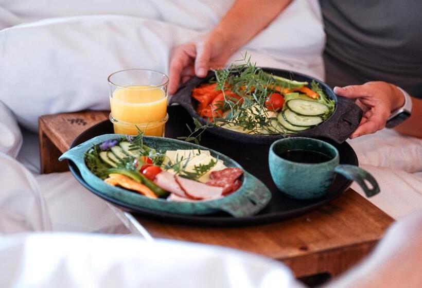 Haltia Lake Lodge Nature Boutique Hotel & Glamping