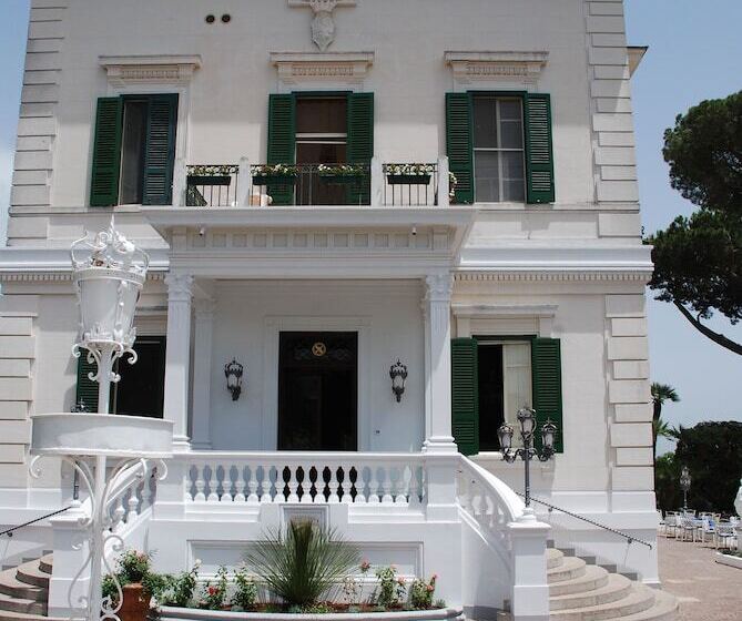 هتل Villa Maria Teresa