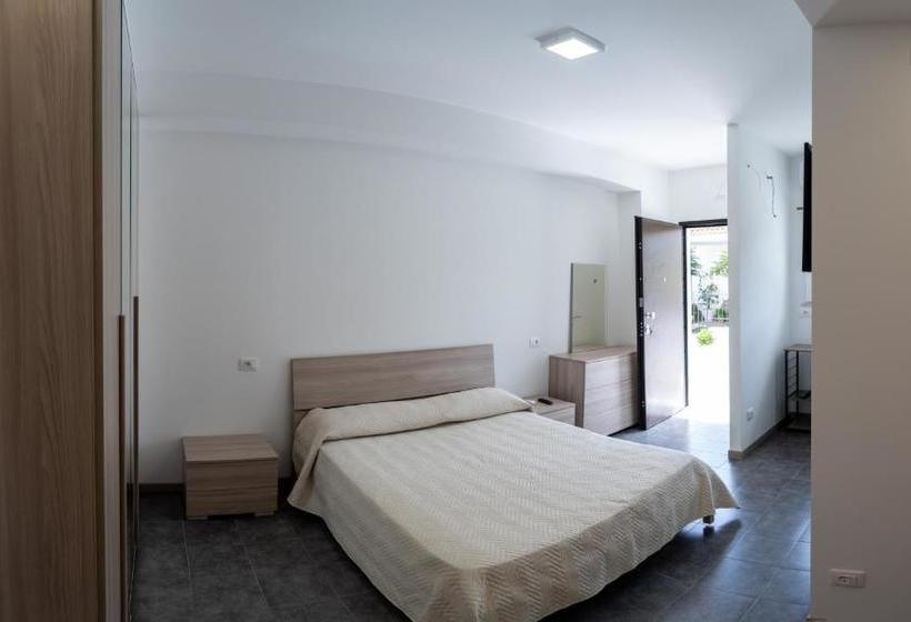 پانسیون Prestige House 4