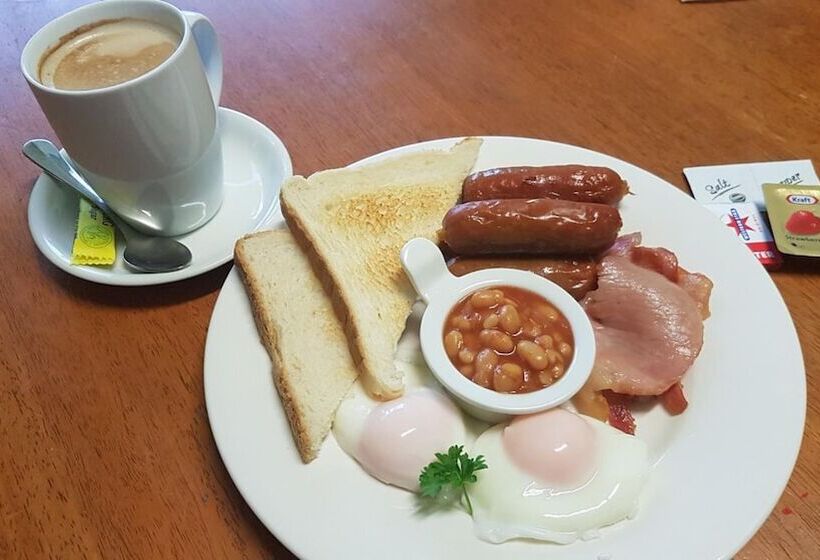 Bayswater Tweed Motel