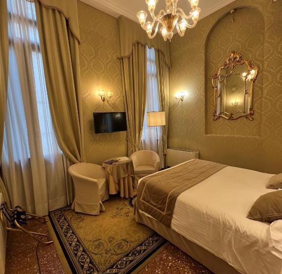 Fotos del hotel Al Duca Di Venezia:  8