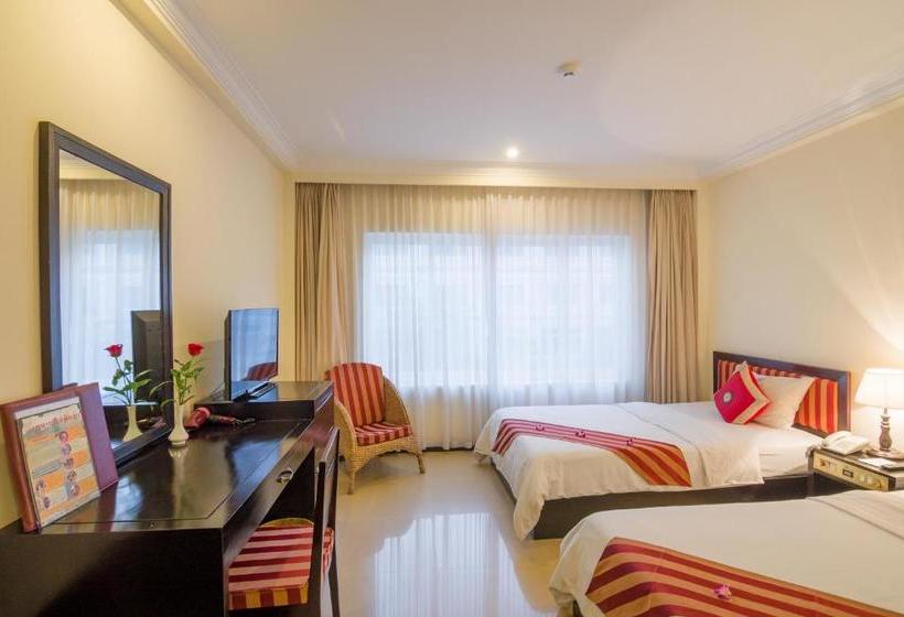 فندق Angkor Riviera