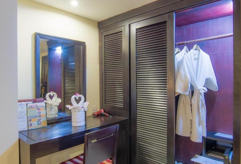 فندق Angkor Riviera