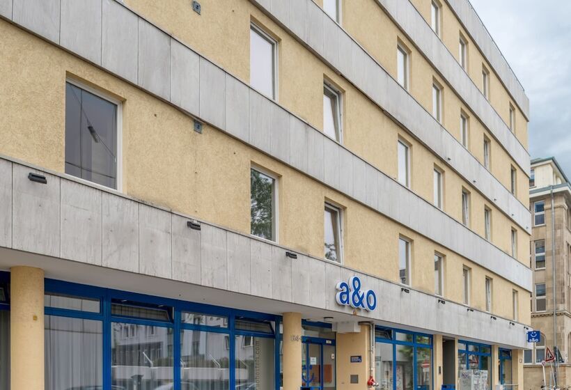 هتل a&o Koln Neumarkt