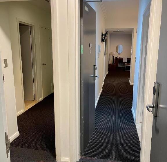 Fotos del hotel Apx World Square:  14