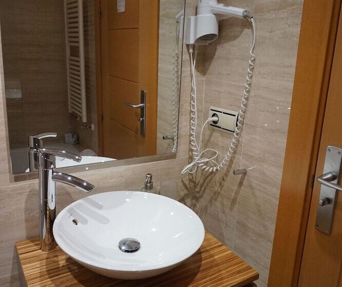 ホテル Arganzón Plaza