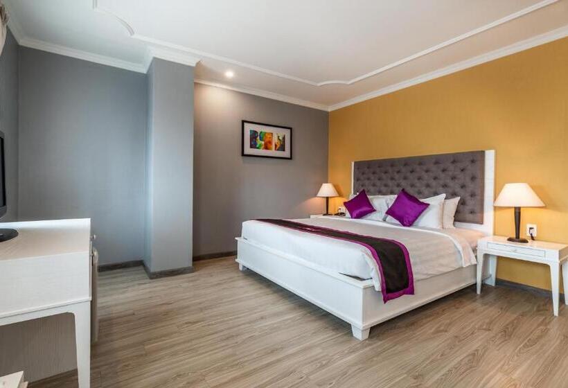 Fotos del hotel Avanti Boutique:  5