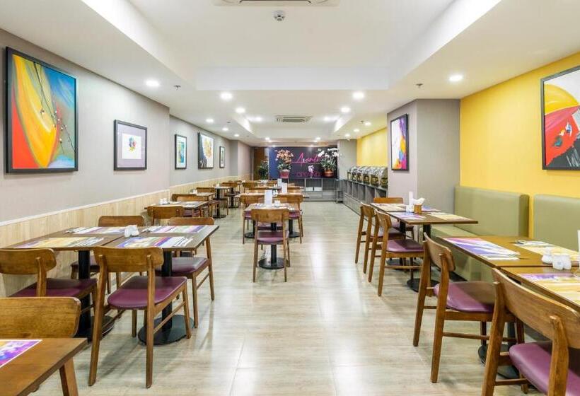 Fotos del hotel Avanti Boutique:  38