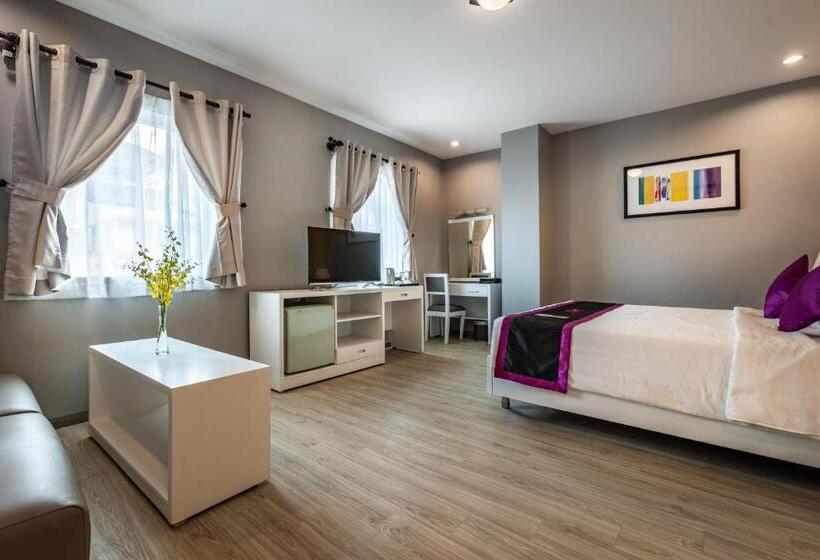 Fotos del hotel Avanti Boutique:  9