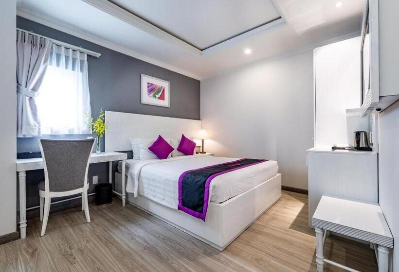 Fotos del hotel Avanti Boutique:  3