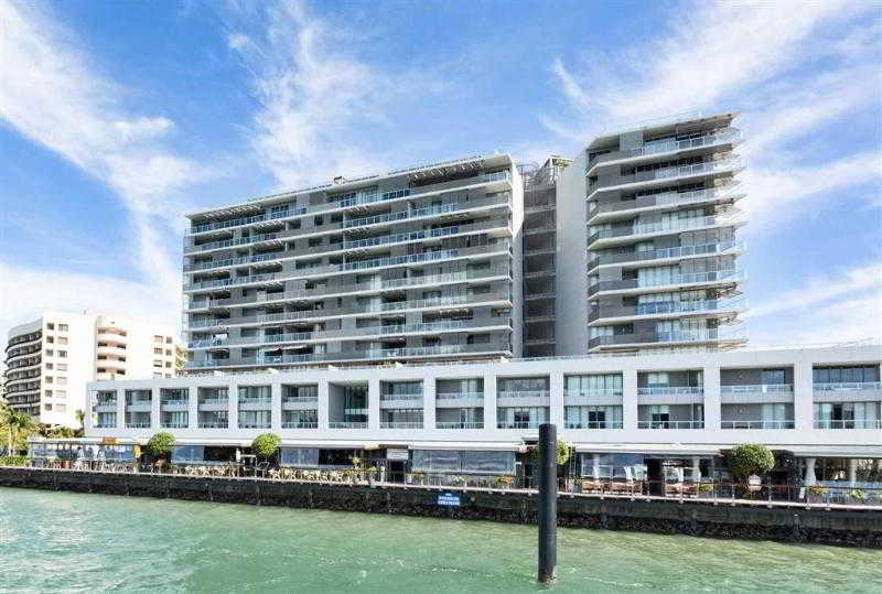 هتل The Sebel Cairns Harbour Lights