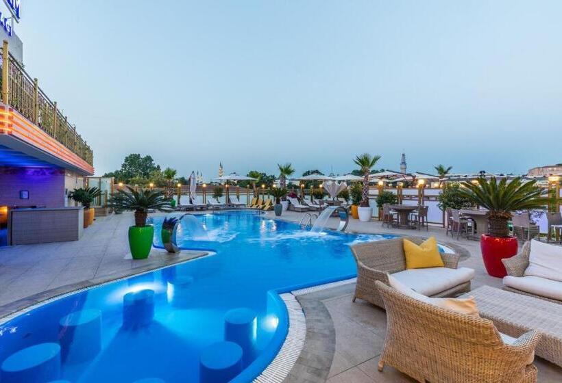 Fotos del hotel Celal Aga Konagi Metro:  33
