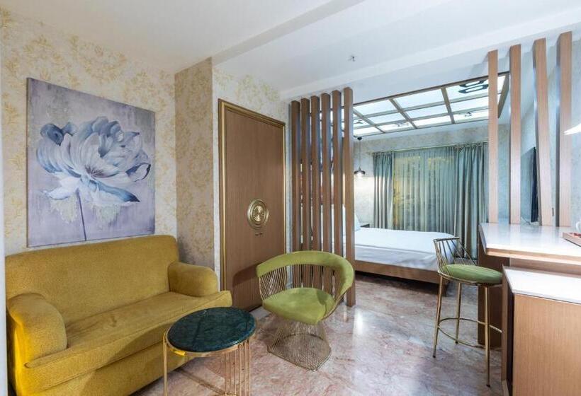 Fotos del hotel Celal Aga Konagi Metro:  9