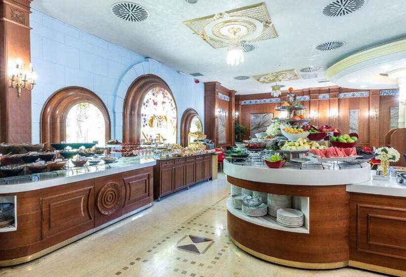 Fotos del hotel Celal Aga Konagi Metro:  56