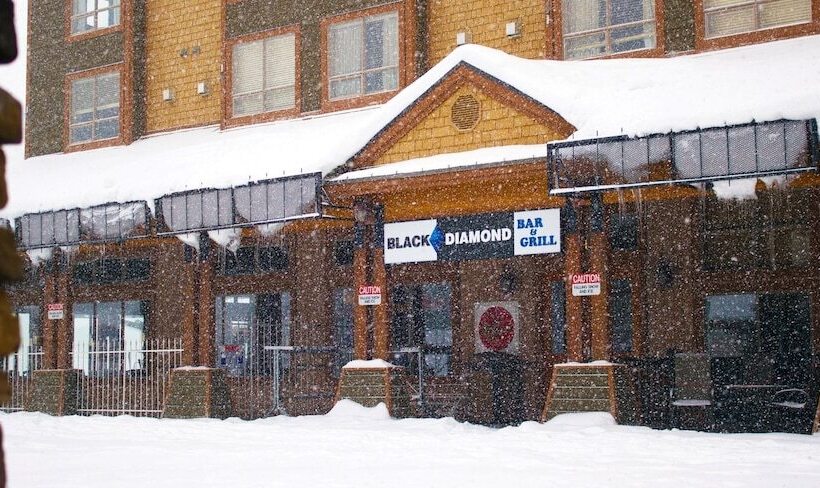 هتل Chateau Big White