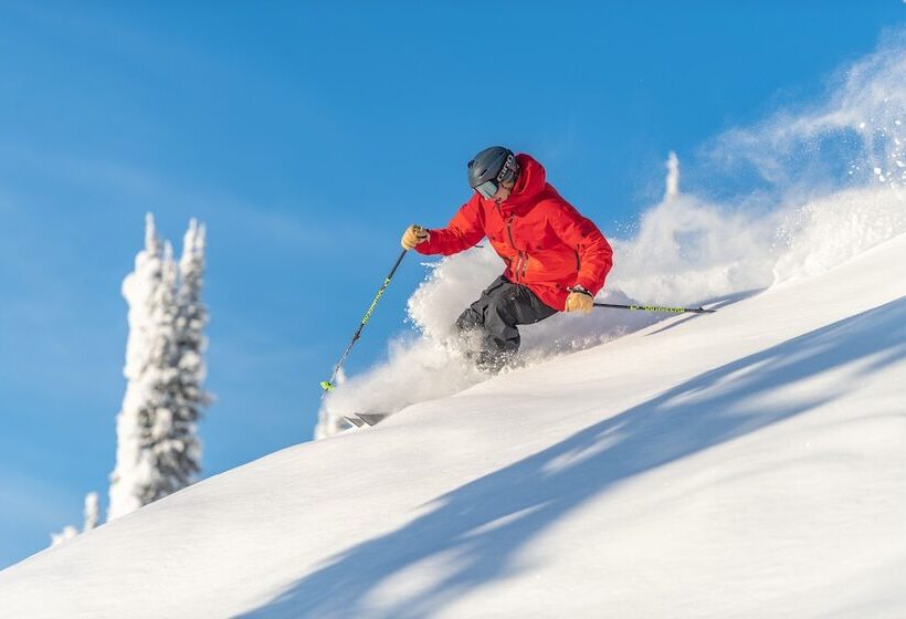 هتل Chateau Big White