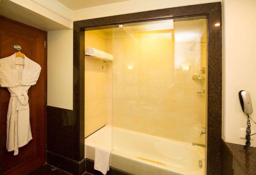 Fotos del hotel Clarion Bella Casa At Airport:  25