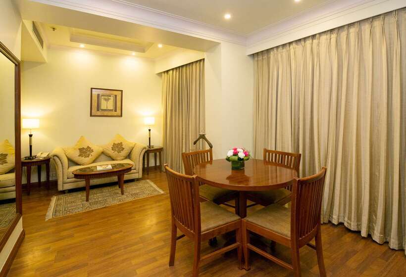 Fotos del hotel Clarion Bella Casa At Airport:  28