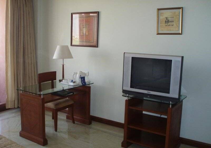 Fotos del hotel Clarion Bella Casa At Airport:  10