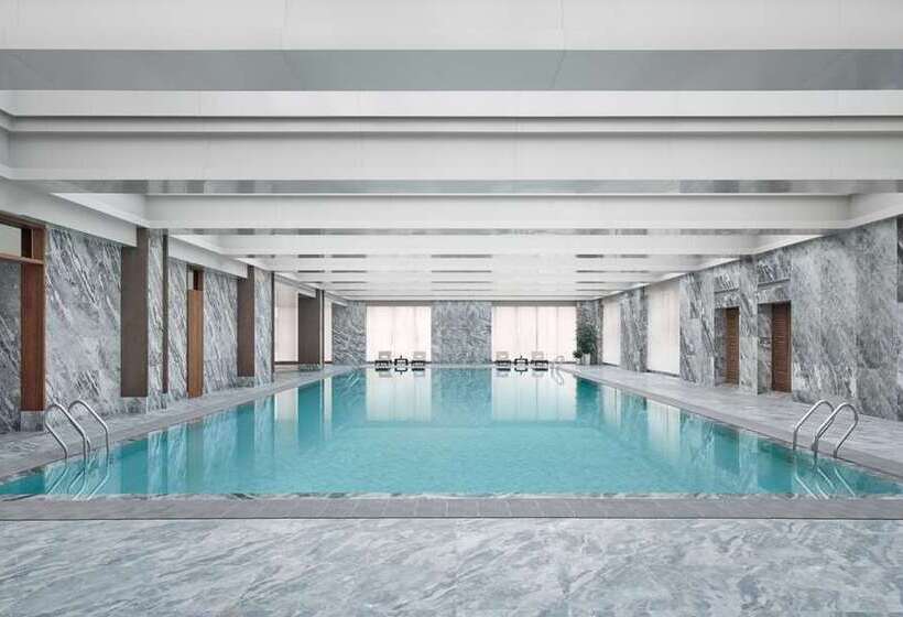 هتل Conrad Urumqi