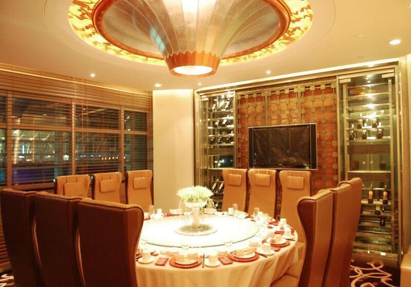 هتل Dazhong Airport