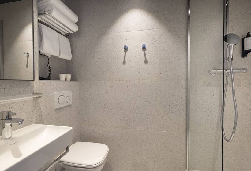 Fotos del hotel Hôtel De France Gare De Lyon Bastille:  12