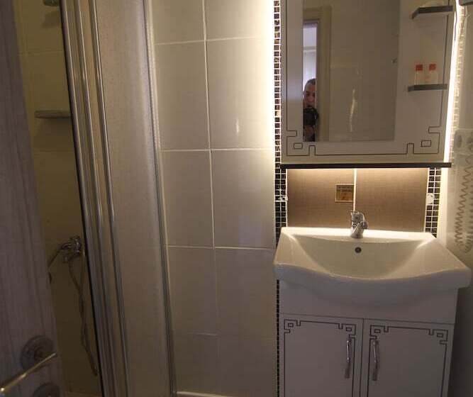 Fotos del hotel Grand Liza:  26